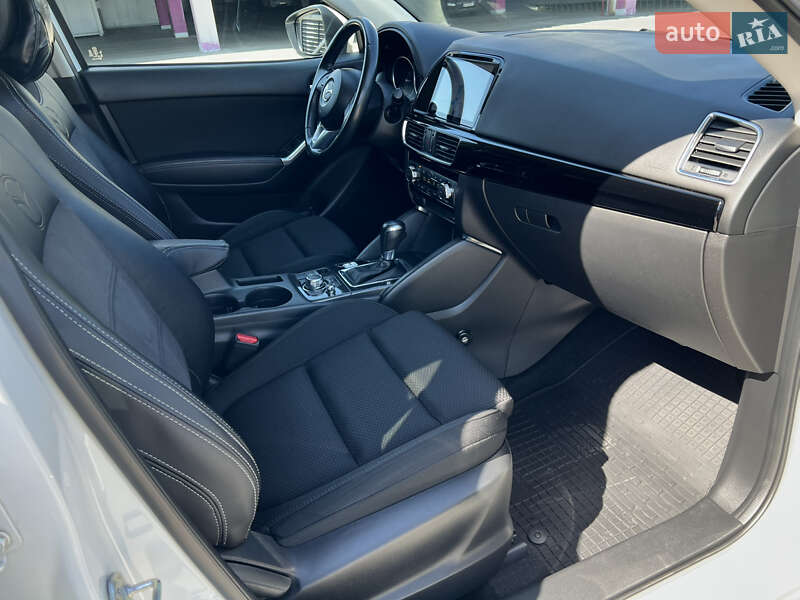 Внедорожник / Кроссовер Mazda CX-5 2016 в Киеве