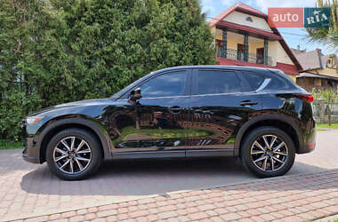 Позашляховик / Кросовер Mazda CX-5 2017 в 