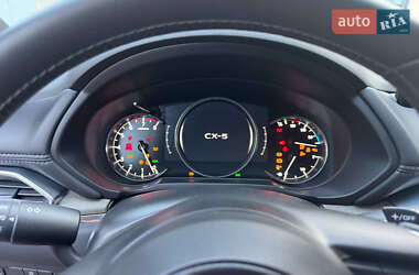 Позашляховик / Кросовер Mazda CX-5 2023 в 
