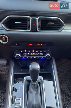 Позашляховик / Кросовер Mazda CX-5 2023 в 