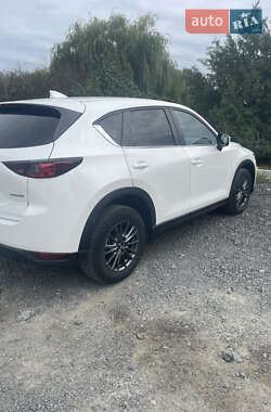 Позашляховик / Кросовер Mazda CX-5 2021 в 