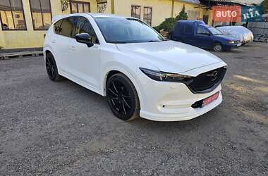 Внедорожник / Кроссовер Mazda CX-5 2018 в Черновцах