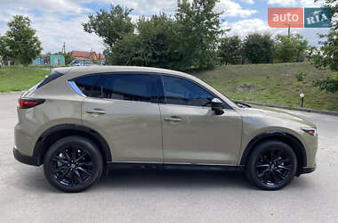 Внедорожник / Кроссовер Mazda CX-5 2023 в 