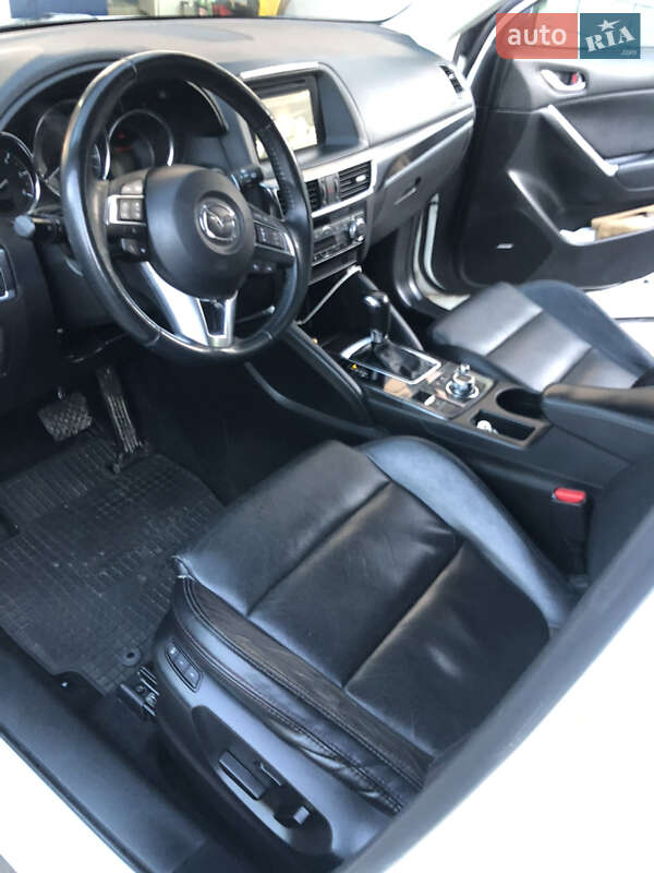 Внедорожник / Кроссовер Mazda CX-5 2015 в Ровно