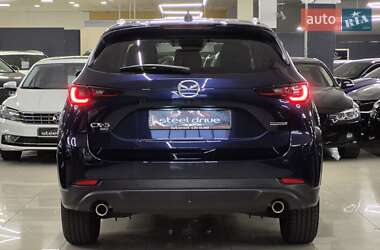 Позашляховик / Кросовер Mazda CX-5 2023 в 