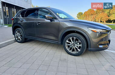 Внедорожник / Кроссовер Mazda CX-5 2020 в 