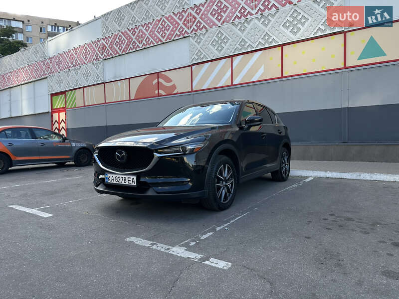 Позашляховик / Кросовер Mazda CX-5 2017 в Києві