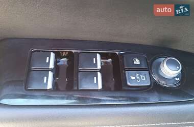 Позашляховик / Кросовер Mazda CX-5 2023 в 