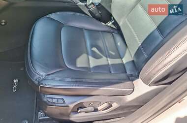 Позашляховик / Кросовер Mazda CX-5 2023 в 