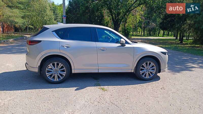 Внедорожник / Кроссовер Mazda CX-5 2023 в Харькове
