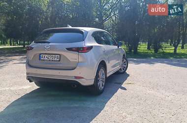 Позашляховик / Кросовер Mazda CX-5 2023 в 