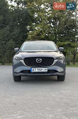Позашляховик / Кросовер Mazda CX-5 2024 в 