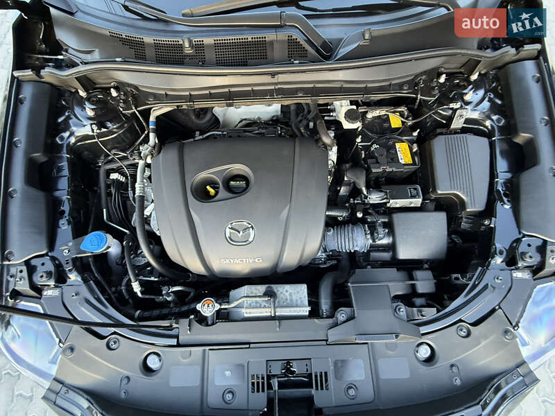 Внедорожник / Кроссовер Mazda CX-5 2022 в Черновцах