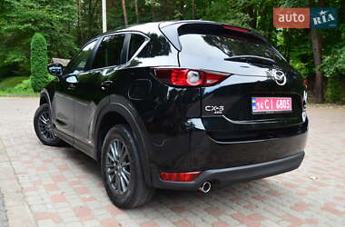 Позашляховик / Кросовер Mazda CX-5 2021 в 
