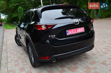 Позашляховик / Кросовер Mazda CX-5 2021 в 