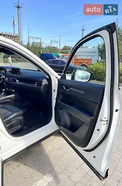 Внедорожник / Кроссовер Mazda CX-5 2018 в 