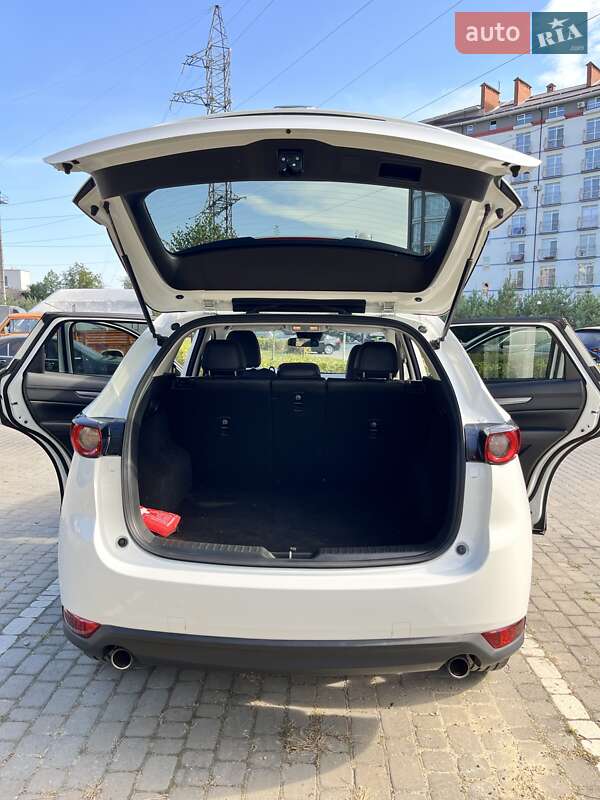 Позашляховик / Кросовер Mazda CX-5 2018 в Івано-Франківську