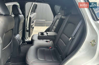 Внедорожник / Кроссовер Mazda CX-5 2023 в 