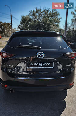 Внедорожник / Кроссовер Mazda CX-5 2018 в 
