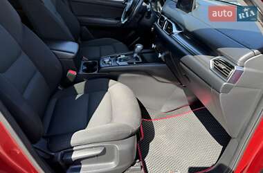 Внедорожник / Кроссовер Mazda CX-5 2019 в  фото 10 Внедорожник / Кроссовер Mazda CX-5 2019 в
