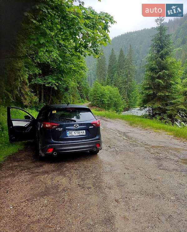 Внедорожник / Кроссовер Mazda CX-5 2017 в Николаеве