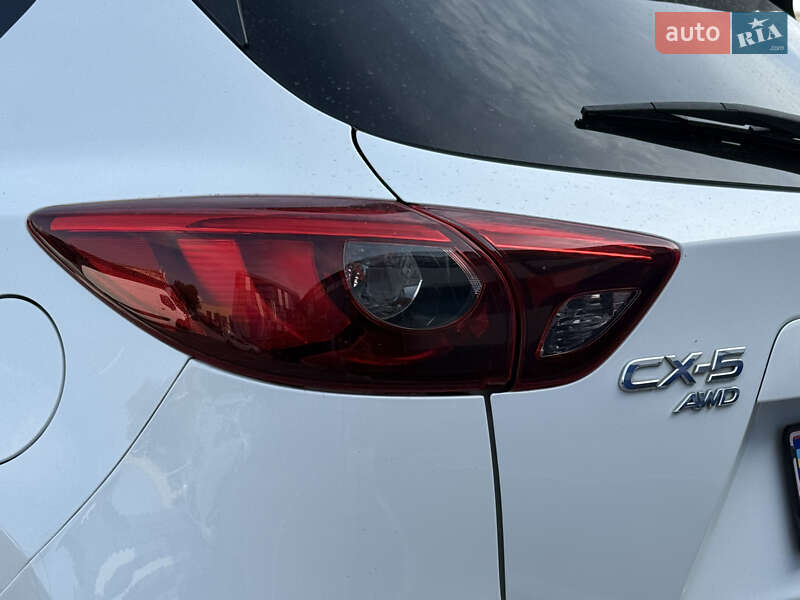 Позашляховик / Кросовер Mazda CX-5 2016 в Рівному