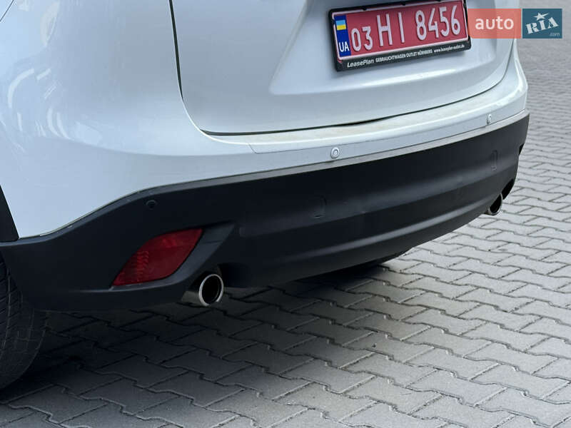 Позашляховик / Кросовер Mazda CX-5 2016 в Рівному