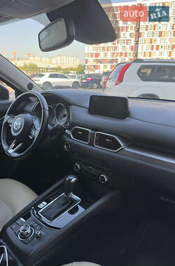 Внедорожник / Кроссовер Mazda CX-5 2018 в 