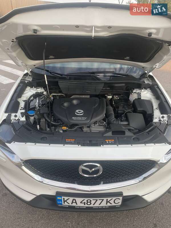 Внедорожник / Кроссовер Mazda CX-5 2017 в Киеве фото 2 Внедорожник / Кроссовер Mazda CX-5 2017 в Киеве
