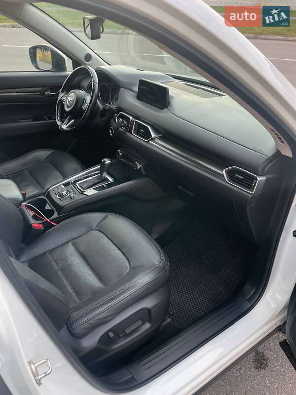 Внедорожник / Кроссовер Mazda CX-5 2017 в Киеве фото 13 Внедорожник / Кроссовер Mazda CX-5 2017 в Киеве