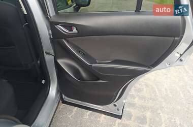 Позашляховик / Кросовер Mazda CX-5 2016 в 
