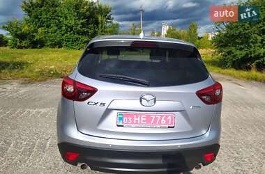 Позашляховик / Кросовер Mazda CX-5 2016 в 