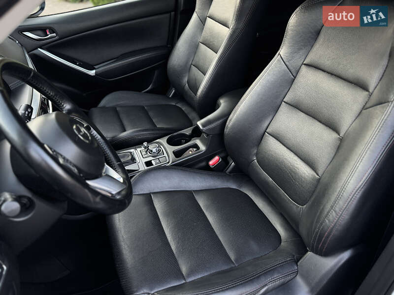 Позашляховик / Кросовер Mazda CX-5 2015 в Луцьку