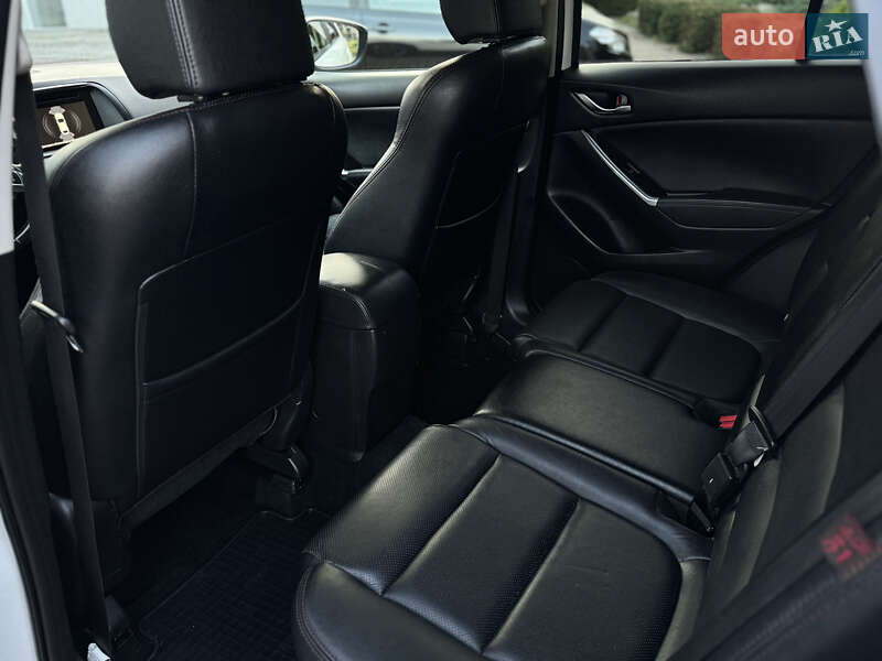 Позашляховик / Кросовер Mazda CX-5 2015 в Луцьку
