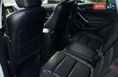 Внедорожник / Кроссовер Mazda CX-5 2015 в 