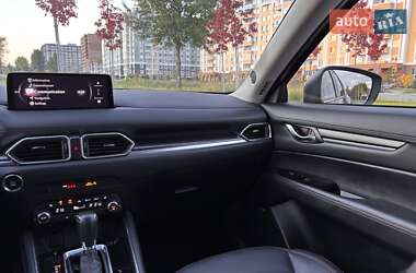 Позашляховик / Кросовер Mazda CX-5 2024 в 