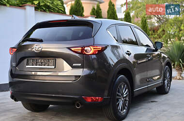 Внедорожник / Кроссовер Mazda CX-5 2018 в 