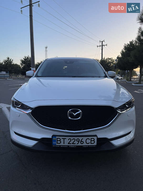 Внедорожник / Кроссовер Mazda CX-5 2017 в Одессе фото 106 Внедорожник / Кроссовер Mazda CX-5 2017 в Одессе