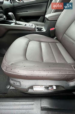 Позашляховик / Кросовер Mazda CX-5 2021 в 