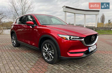 Позашляховик / Кросовер Mazda CX-5 2021 в 