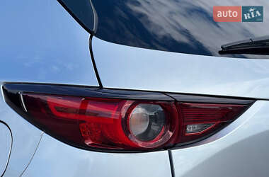 Позашляховик / Кросовер Mazda CX-5 2021 в 