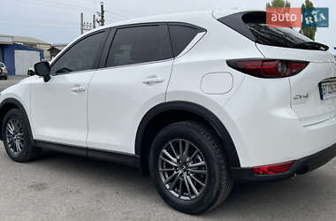 Внедорожник / Кроссовер Mazda CX-5 2017 в 