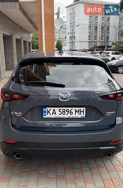 Позашляховик / Кросовер Mazda CX-5 2023 в 