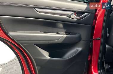 Позашляховик / Кросовер Mazda CX-5 2018 в 