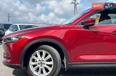 Позашляховик / Кросовер Mazda CX-5 2018 в 
