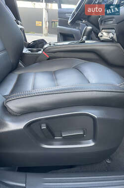 Позашляховик / Кросовер Mazda CX-5 2020 в 