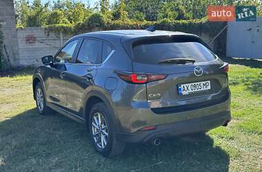 Позашляховик / Кросовер Mazda CX-5 2022 в 