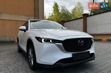 Позашляховик / Кросовер Mazda CX-5 2022 в 