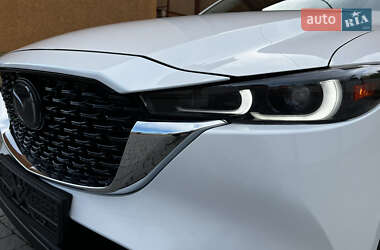 Позашляховик / Кросовер Mazda CX-5 2022 в 