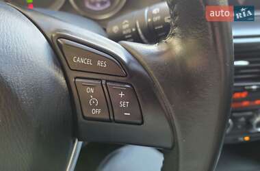 Позашляховик / Кросовер Mazda CX-5 2013 в 